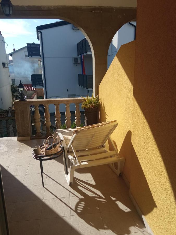Apartments Tomic Vodice Exterior foto